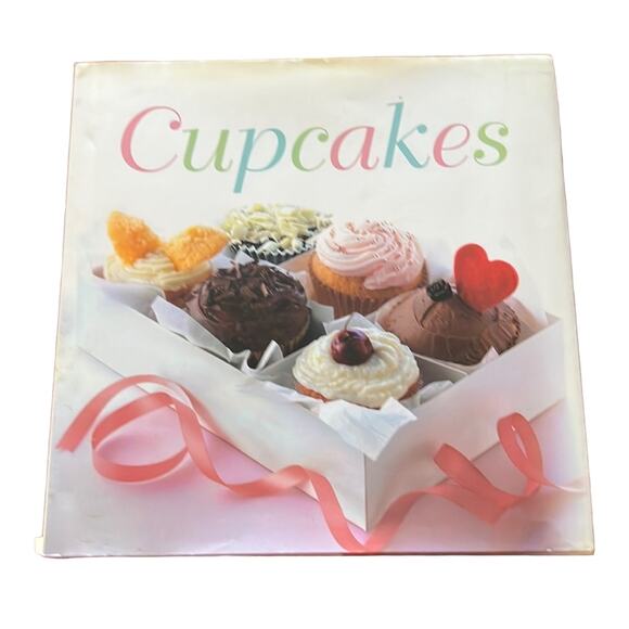 Cupcakes Cookbook Hardcover Color Photos Desserts Baking - Picture 1 of 7